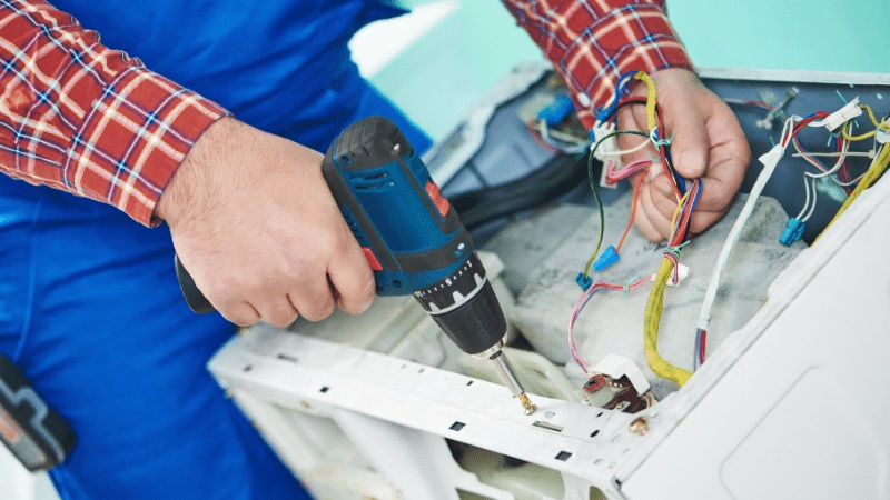 Nallıhan Termodinamik Termodinamik çamaşır makinesi kart tamiri – Su almama arızası orijinal parça ile giderildi. - Teknik servis örneği